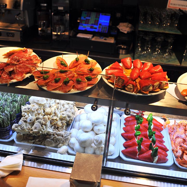Eating in Spain
