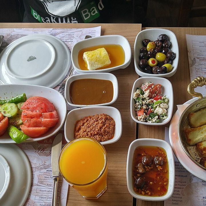 Eating in Turkey